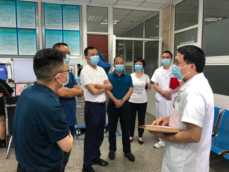 800张斌、王乾坤二.jpg