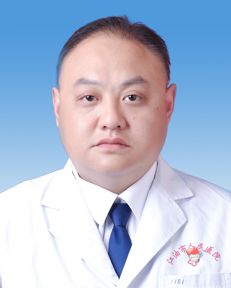 李  维.jpg