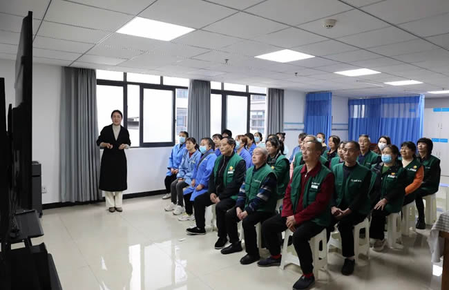 提升职业技能·改善患者体验——江医举办护理员技能提升培训班